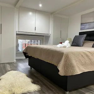 Apartment Duplex Situe A 2min De La Gare Du Nord