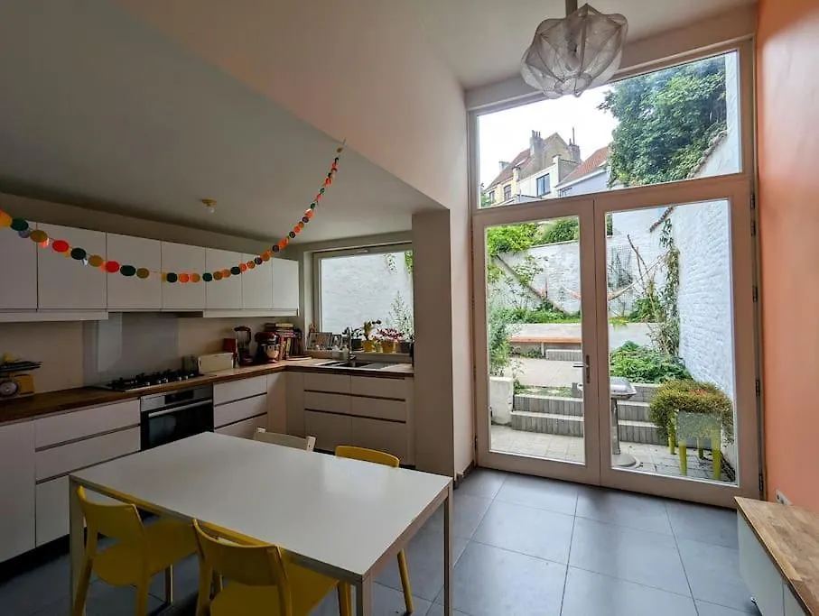Charming House With Garden Apartment Brussels