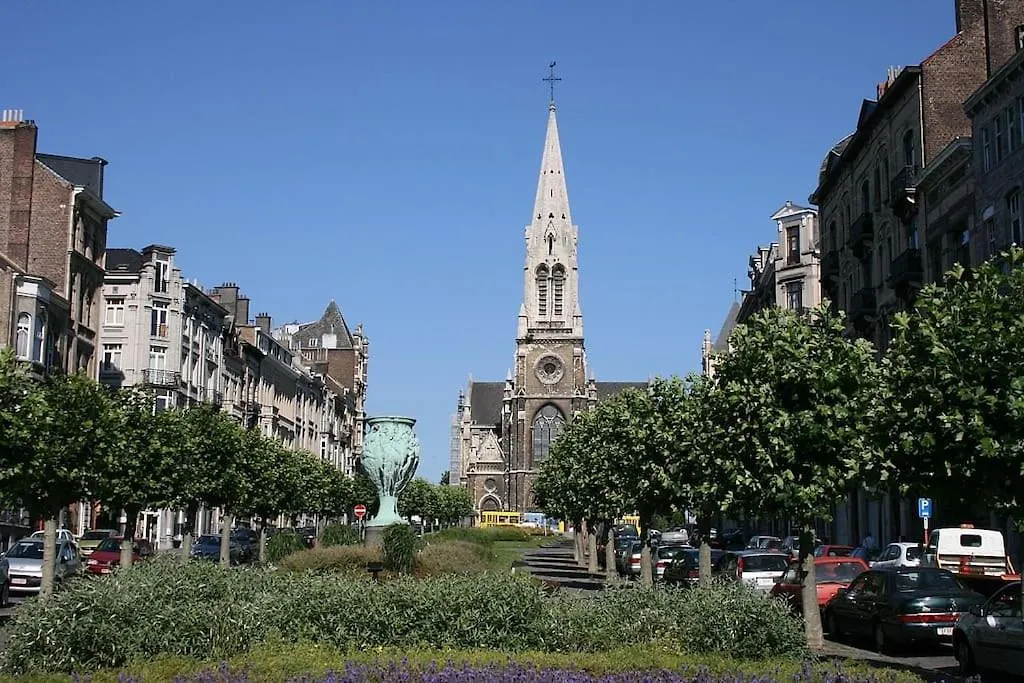 Charming House With Garden Apartment Brussels